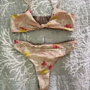 Acacia Swimwear Cherry Blossom Set❤️